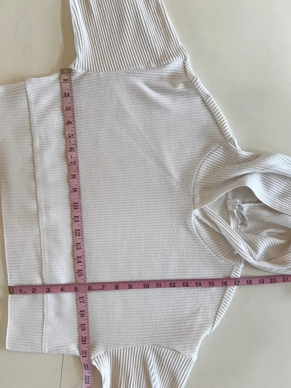 ALO IVORY COZY RIBBED CROPPED MUSE HOODIE